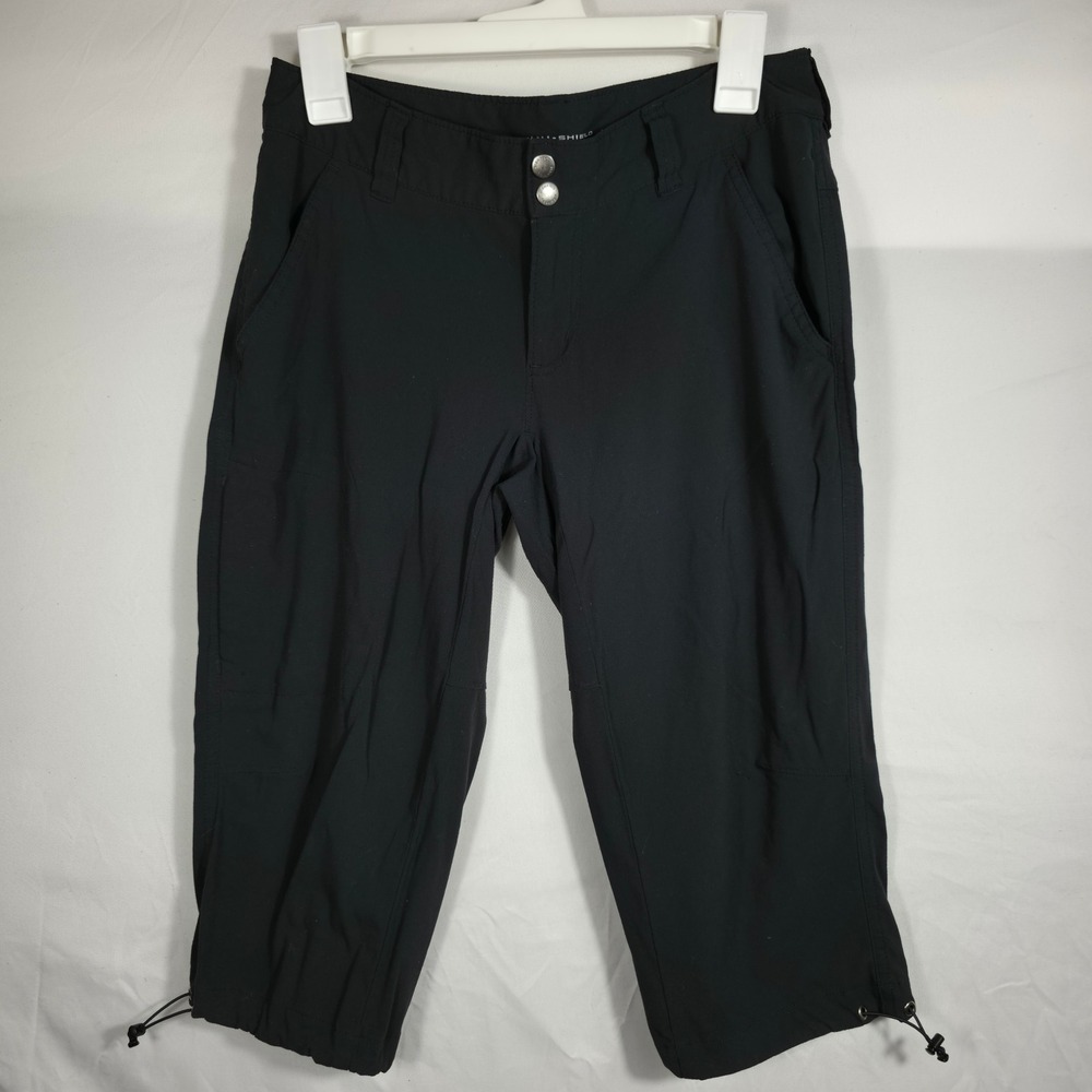 Columbia Capri Pants Womens 6 Black Excellent Omni-Shield Hiking Outdoor 236